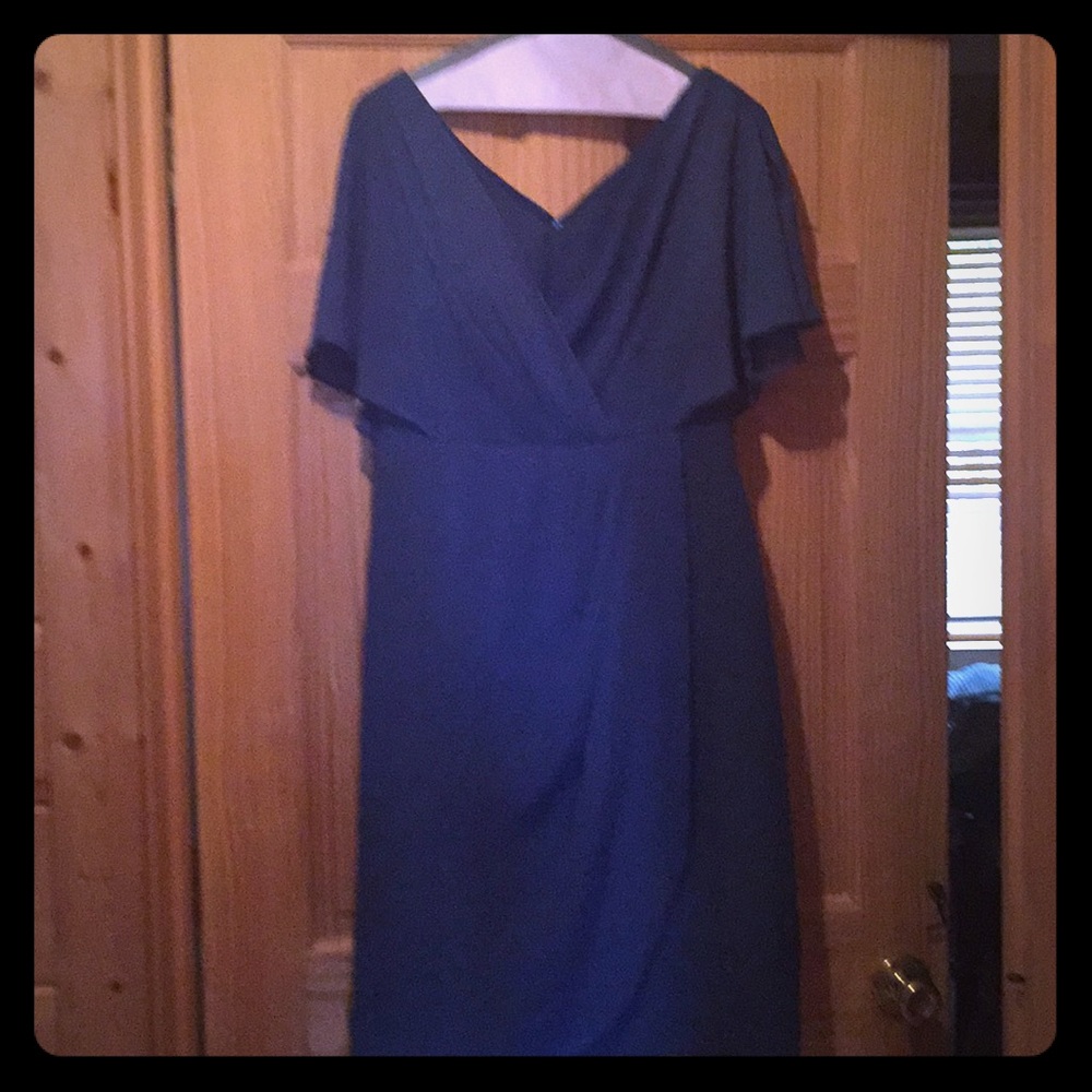 JJ’s House blue semi-formal dress